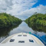 Cruise-on-the-Shannon-River-Ireland.jpg